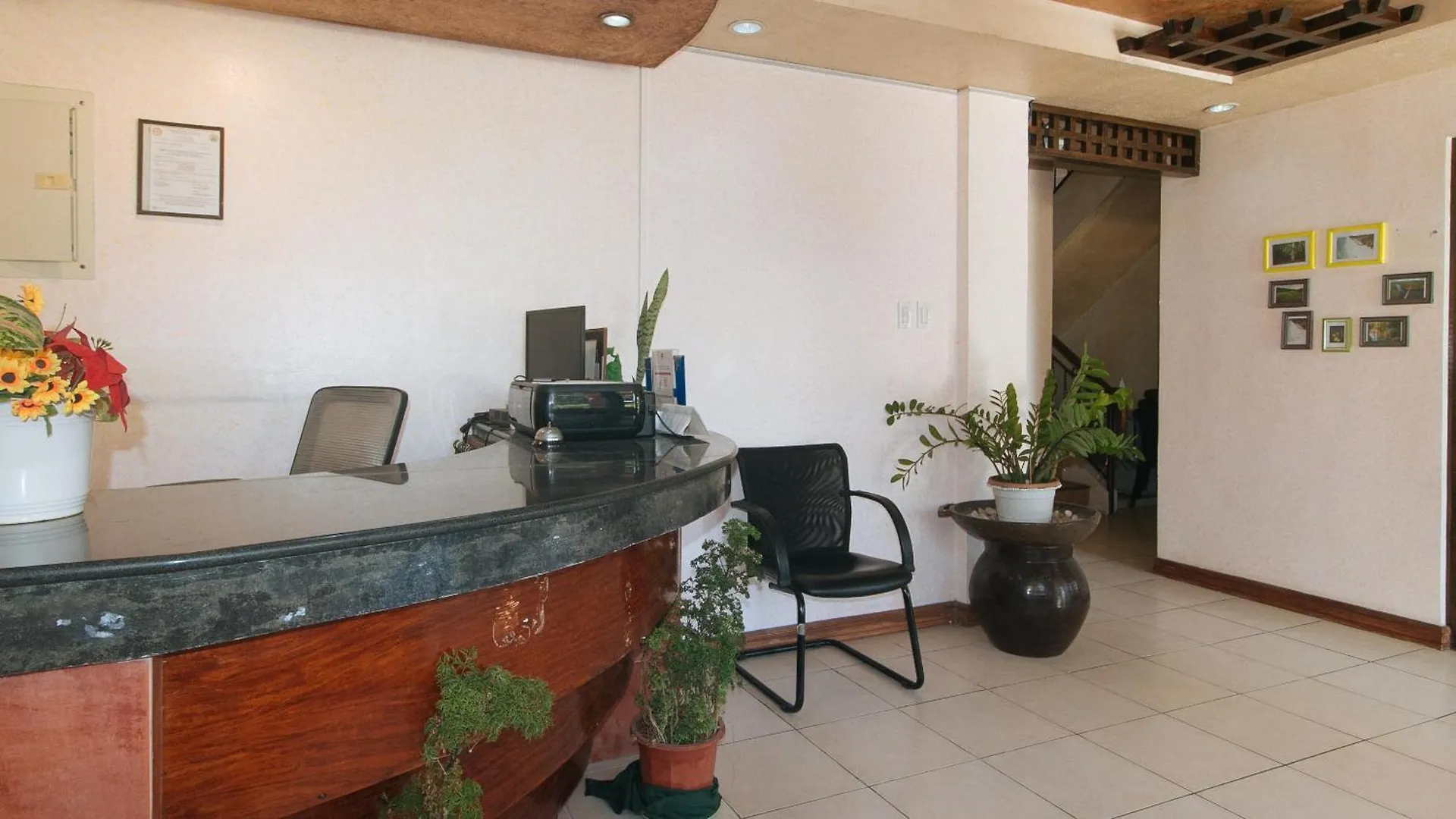 Reddoorz At Coco Grove Tourist Inn Panglao Filipinler
